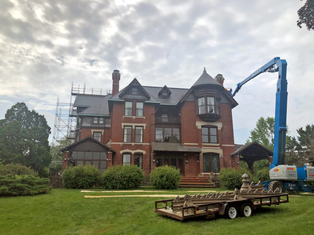 Roof Crest Removal