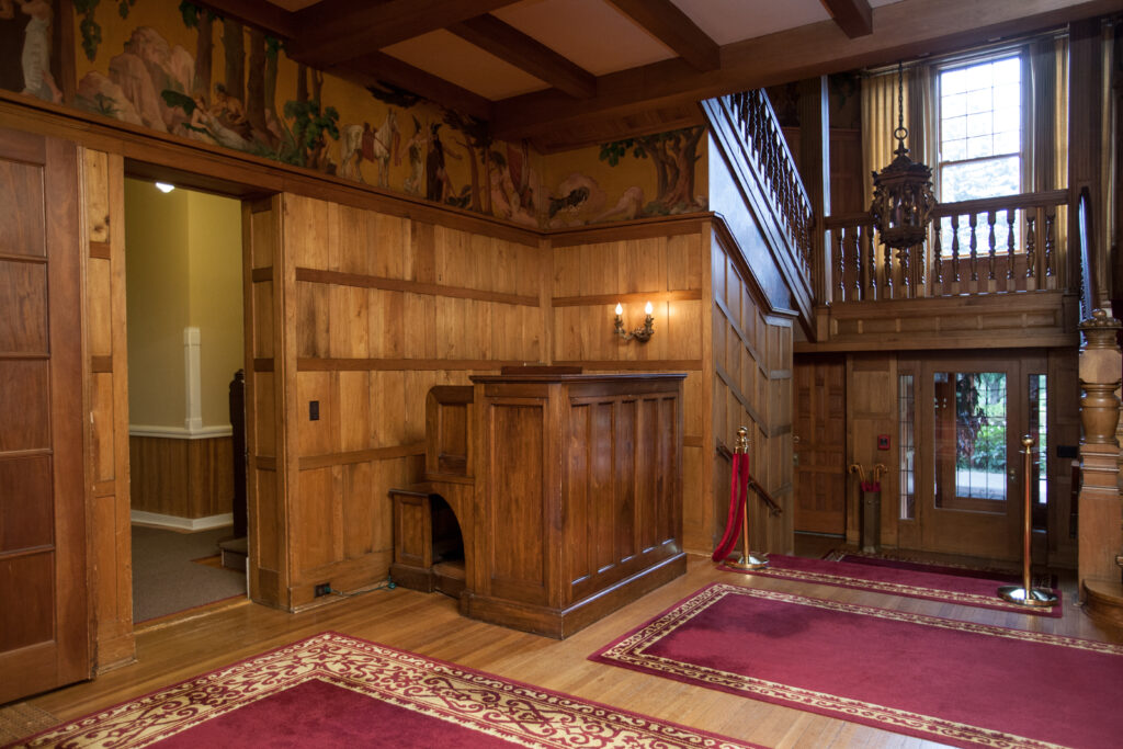 Skinner Organ Console